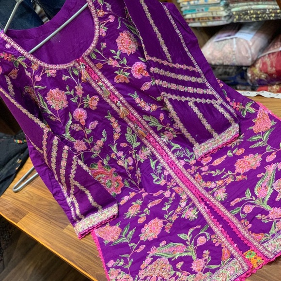 Hussain Rehar Dresses & Skirts - Elegant Purple Floral Embroidered Dress
